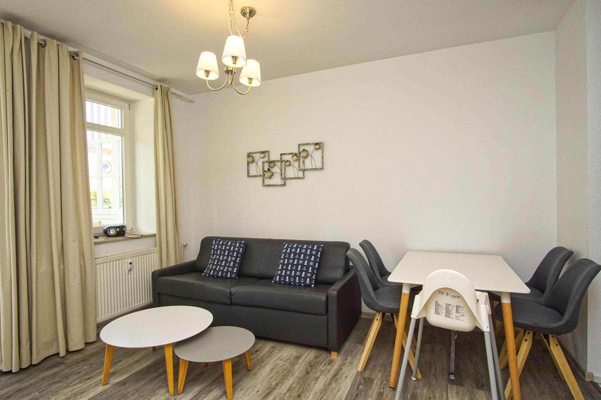 Ruhige Lage, Veranda, Gratis Nutzung Vom Ahoi Erlebnisbad - Villa Moewe Fewo 01 Goehren  Exterior photo